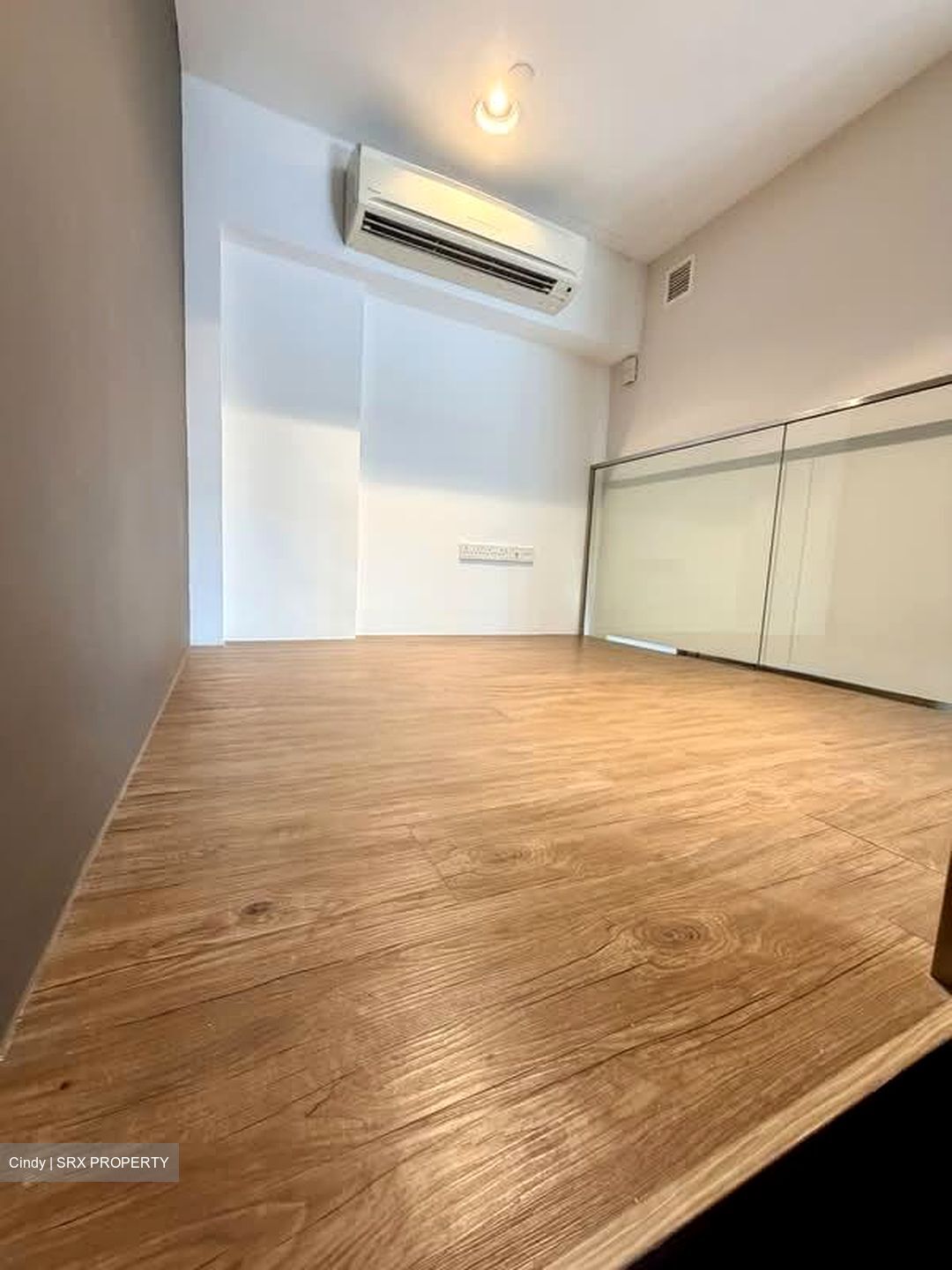 PS100 (D2), Office #536040411